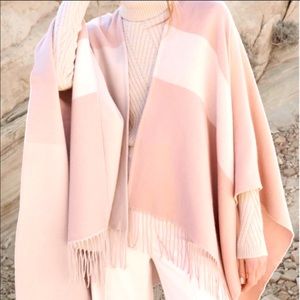 SOIA & KYO Woven Scarfigan Fringe